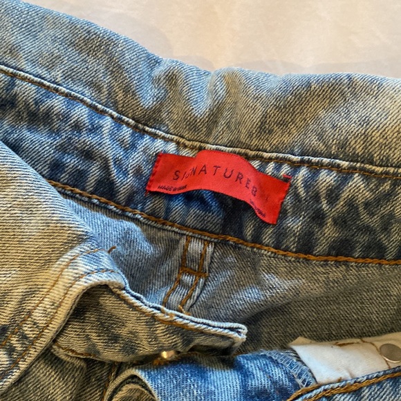 Signature8 jeans. Size medium - Picture 2 of 2